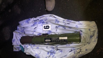 В зоне ООС "качественно отобранный" военкоматом срочник занимался торговлей оружием (фото)