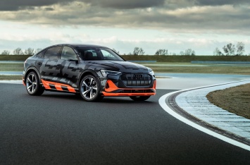 Audi рассекретила характеристики дебютного «заряженного» электромобиля