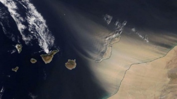 Песчаная буря накрыла Канары: ее видно из космоса (+Видео)