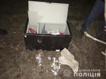 В Одесской области харьковчанин проник в магазин и вынес сейф с десятками тысяч