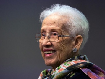 Скончалась старейший американский математик Кэтрин Джонсон (фото, видео)