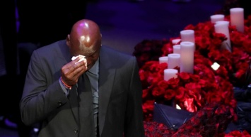 В Лос-Анджелесе состоялась церемония прощания с легендарным баскетболистом Брайантом (фото, видео)