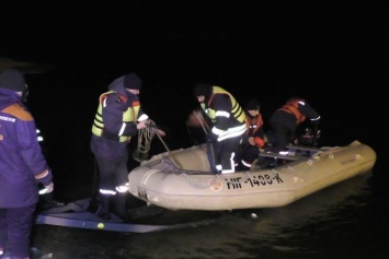 В Чернигове спасатели нашли двух пропавших девочек. Те просто хотели погулять за мостом
