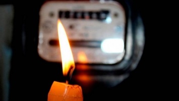 В Мариуполе 68 абонентов остались без света из-за непогоды