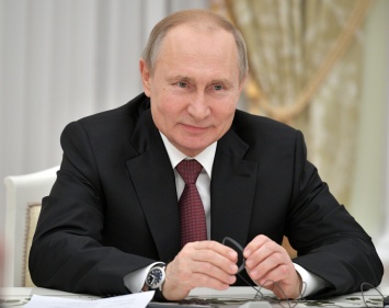 Путин оправдал избиение участников несогласованных акций дубинками