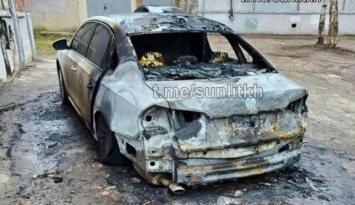 В Харькове сожгли авто известного активиста