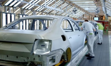 Смесь KIA и Toyota Prius: в Украине разработали первый современный электромобиль. Фото