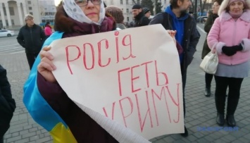 В Херсоне прошла акция ко Дню сопротивления российской оккупации Крыма