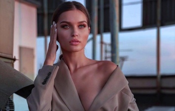 Вся переполнена желания: Мисс Украины 2018 похвасталась стройными формами в откровенном купальнике