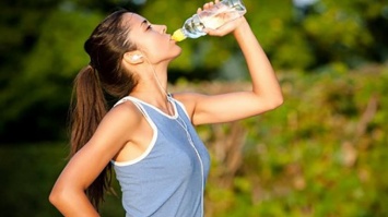 Почему необходимо выпивать норму воды