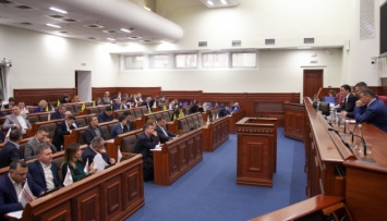 Раду призывают оставлять Киеву 100% налога на доходы физлиц