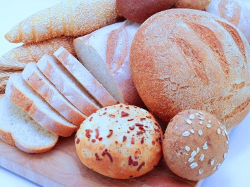 Лучше отказаться от этого продукта: медики рассказали об опасности белого хлеба