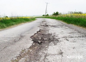 В Украине запустили онлайн-карту, на которой показано ремонты дорог: там можно пожаловаться на Укравтодор