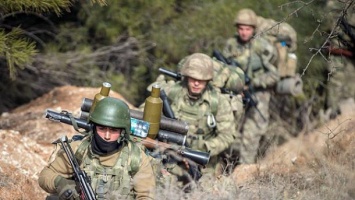 Россия почти завершила формирование двух армий у границ Украины, - разведка