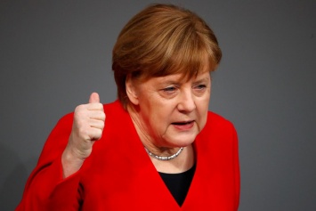 Меркель раскритиковала решение Эрдогана по открытию турецкой границы для беженцев в направлении ЕС