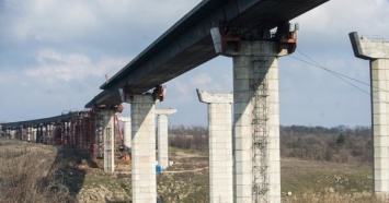 "Укравтодор" договорился с турецкой Onur Taahhut о достройке моста в Запорожье