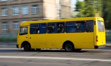 В Черновцах начали дезинфицировать общественный транспорт