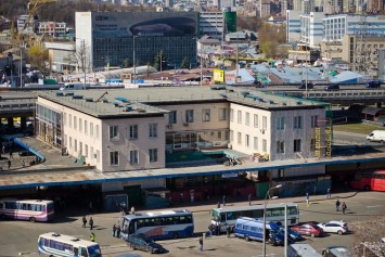 Фонд госимущества продал Киевский центральный вокзал и пачку автостанций