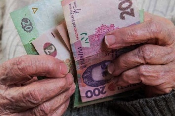 На Харьковщине аферистки «развели» пенсионерку на десятки тысяч, представившись работницами соцслужбы