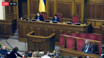 Бужанский назвал Рябошапку «пустым местом», «прокурором Порошенко» и упомянул в гневном спиче Венедиктову (ВИДЕО)