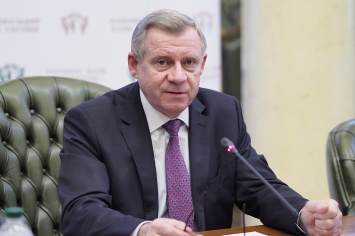 Увольнение генпрокурора, возможная отставка главы Нацбанка, ЕС оправдал Азарова