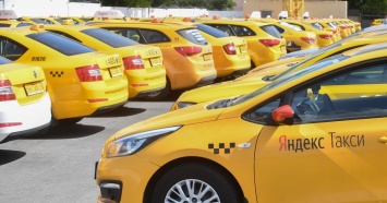 Роспотребнадзор предписал дезинфицировать машины такси