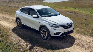 Кроссовер Renault Arkana научился обновляться «по воздуху»