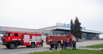 В Днепре на территории аэропорта нашли боевые снаряды (ФОТО)