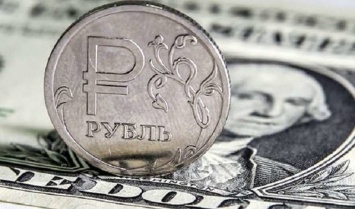 Российский рубль рухнул на фоне обвала цен на нефть