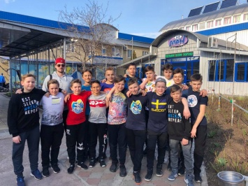 Хоккей: одесские "Морские волки" выиграли второй этап молодежной лиги