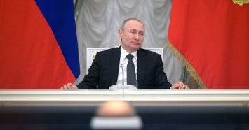 WSJ: Разногласия в Кремле помогают Путину оставаться номером 1 в России
