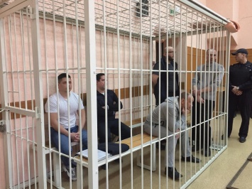 В Кемерове суд рассматривает новое дело о пожаре в "Зимней вишне"