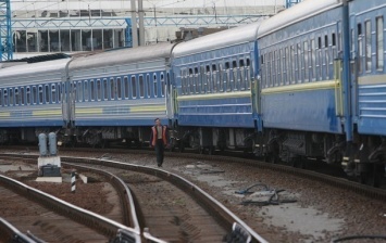 Под Одессой из-за кражи кабеля останавливали поезда