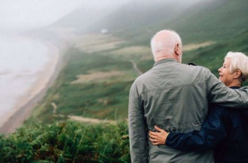 Медики рассказали, каким будет интим после 60 лет