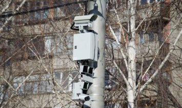 Водителей ждут мощные штрафы: на украинских дорогах заработали камеры-шпионы