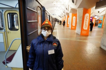 Коронавирус: в харьковском метро ввели особый режим