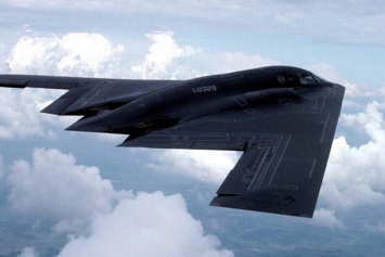 США перебросила в Европу тяжелые самолеты-невидимки B-2 Spirit