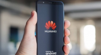 Huawei выпустит смартфон с тремя селфи-камерами