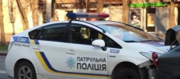 В Киеве копы на скорости протаранили два Hyundai: видео