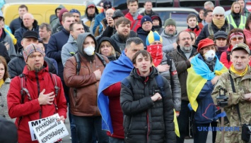 "Защитим своих защитников": в Харькове прошла акция ко Дню добровольца