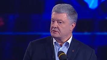 Под дулами автоматов: Порошенко прервал молчание и обратился к украинцам