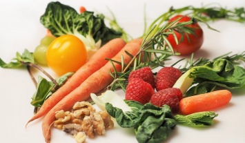 Морковь, чеснок и перец: какие продукты укрепят иммунитет во время коронавируса