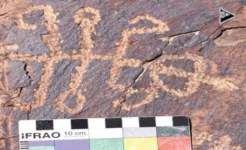 В петроглифе из Ирана разглядели человека-богомола (фото)