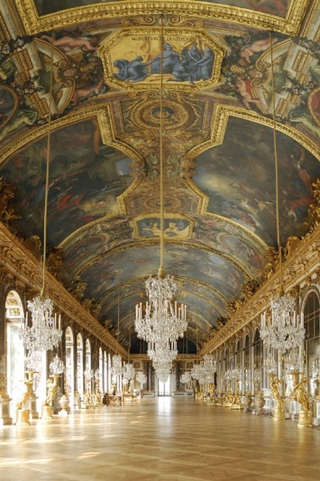 Версальский дворец предлагает бесплатные виртуальные туры