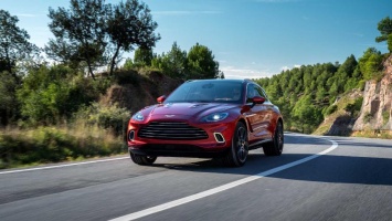 Кроссовер Aston Martin DBX получит стиль кузова купе и семь мест в салоне?