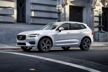 Volvo отзывает 736 тысяч машин из-за программной ошибки