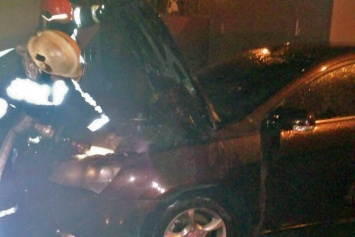 В Кривом Роге за выходные горели две машины