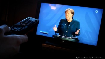 Меркель ждет результатов теста на коронавирус