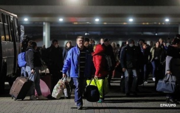 Почти 10 тысяч украинцев вернулись из-за границы за сутки