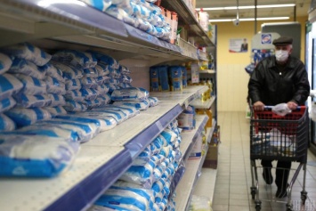 Продавцы на фоне карантина поднимают цены: гречка подорожала на 50%, картофель на 60%